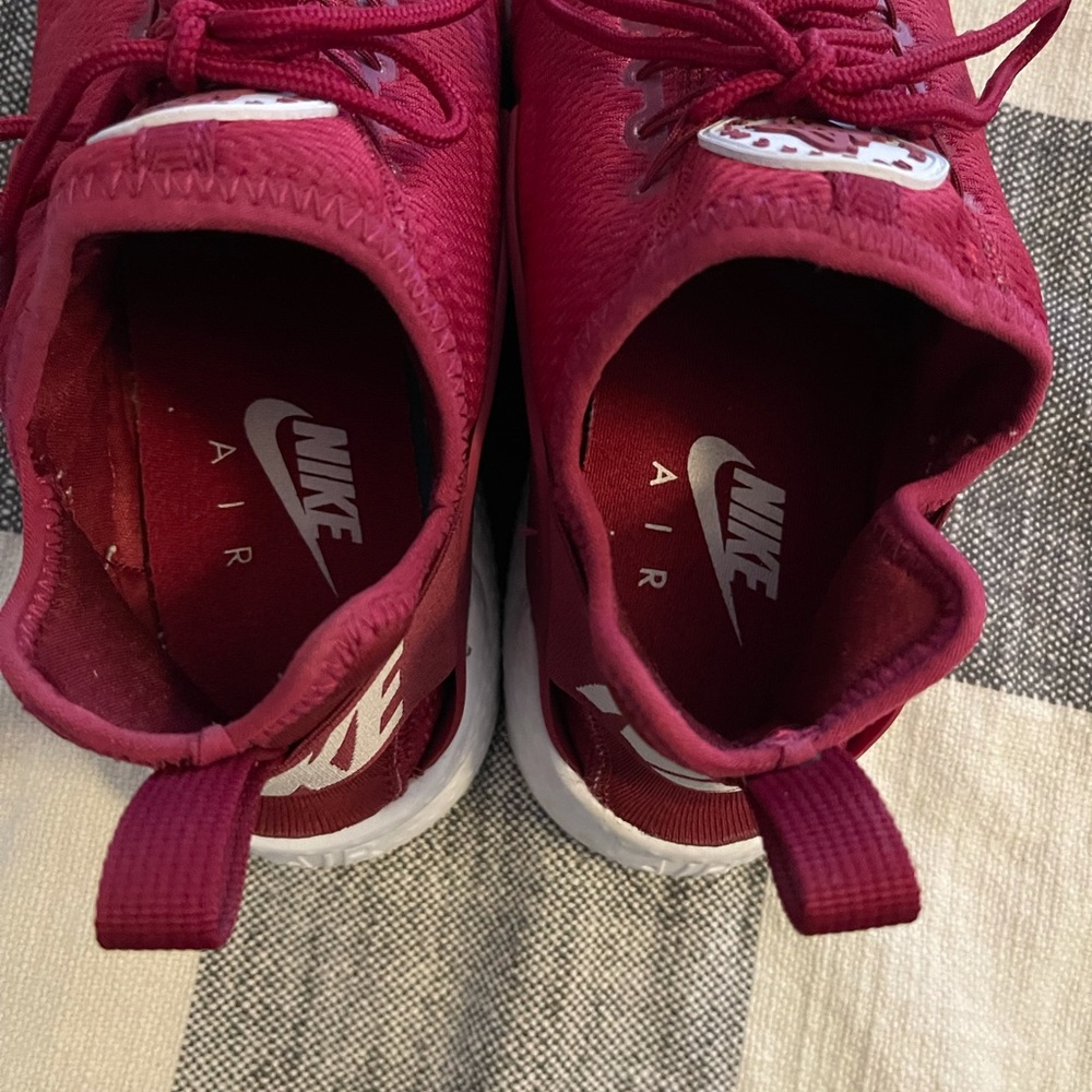 Nike Women’s Air Hurache - Picture 6 of 6